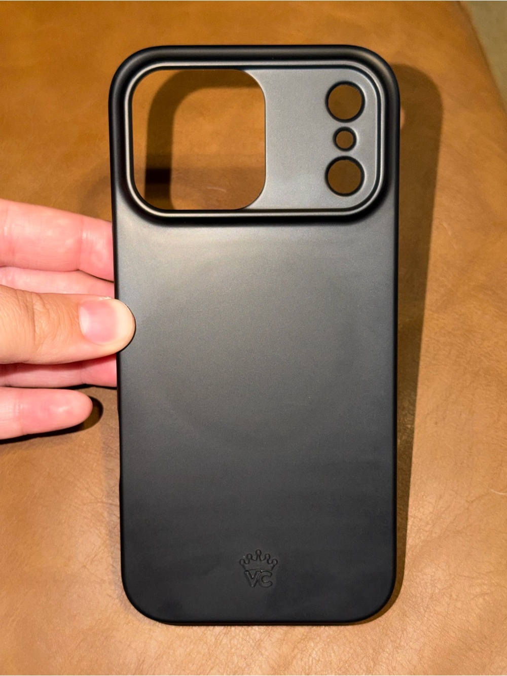 Velvet Caviar Black iPhone 17 Pro Max Case - MagSafe